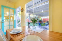 Great Pet Home Fenced Yard/Walk to Beach/Village - Image 3