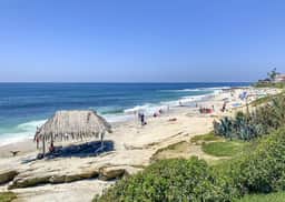 Walk to Beach/Roof Top Deck/A/C - Image 3