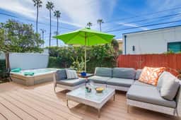 Call for Summer 2027 Availability - Walk To Shores! A/C/Hot Tub - Image 2