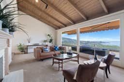 Close to Torrey Pines Golf/Amazing Ocean Views/Short Drive To Shores - Image 5