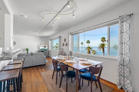 Oceanfront/Steps to Beach & Wedding Bowl/Views! - Image 2