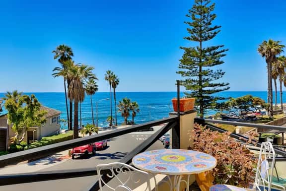 Ocean Front Across From Beach/Amazing Views - Image 3