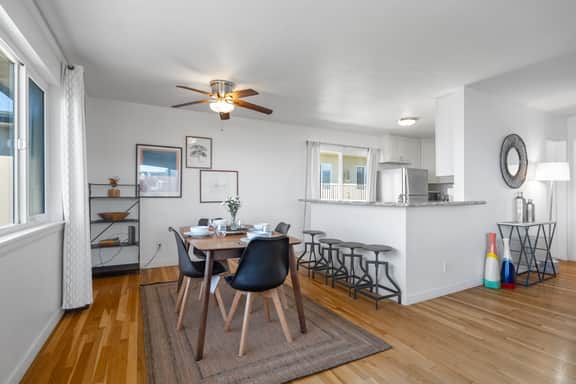 Ocean Front Across From Beach/Amazing Views - Image 4