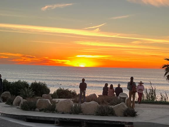 Great La Jolla Home/Steps to Sand/Parking/A/C/Fast Wifi - Image 1