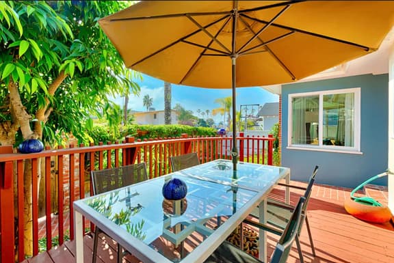 Great Beach House/ Parking/Walk to Shores - Image 1