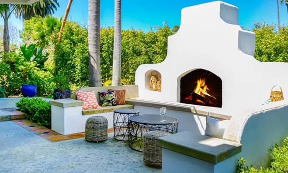 Last Minute Deals/A/C/Hot Tub/Great Family Home - Image 1