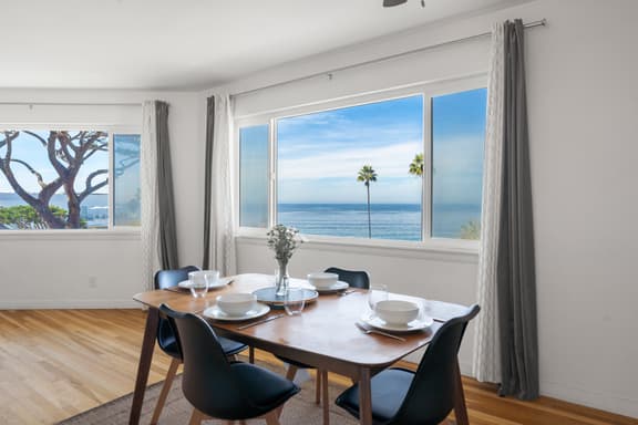 Ocean Front Across From Beach/Amazing Views - Image 1